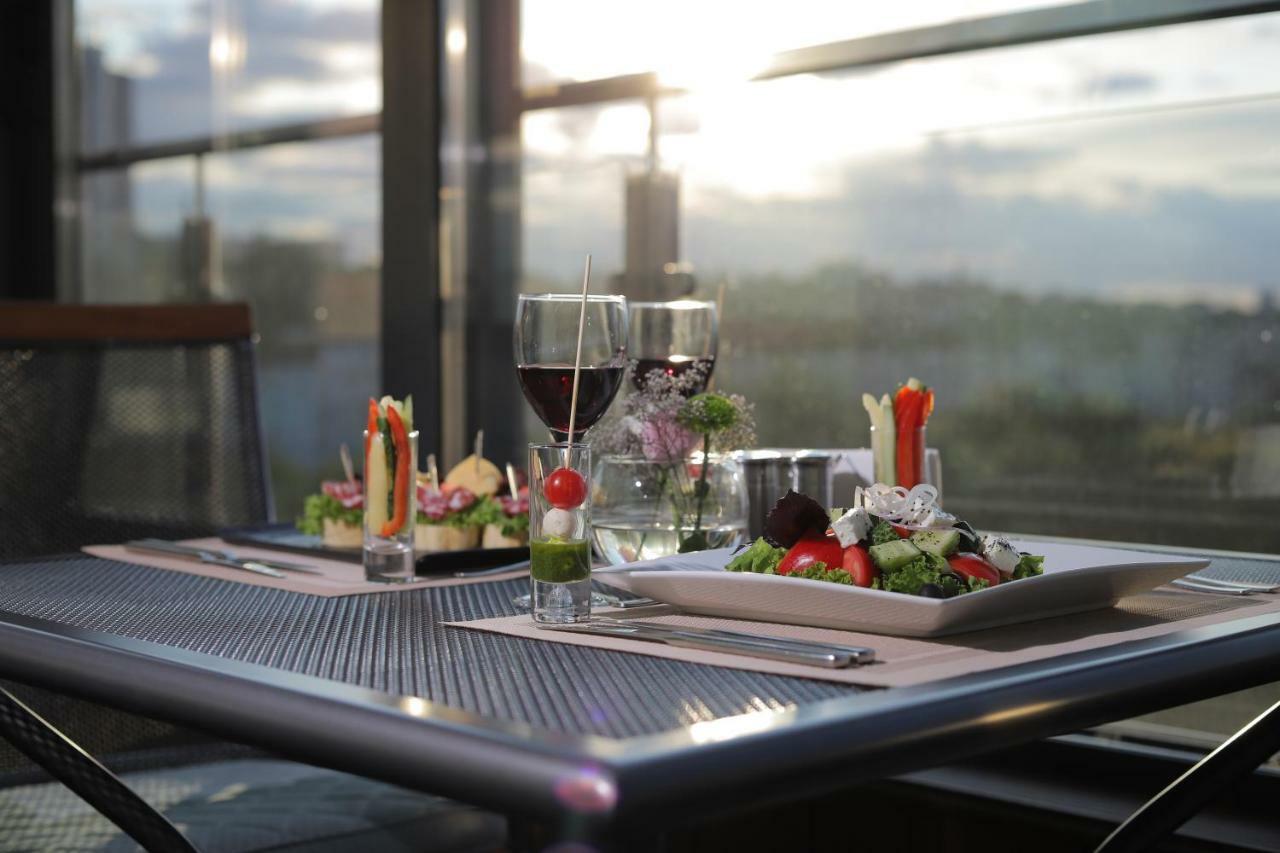 Raziotel Kyiv Yamska Extérieur photo